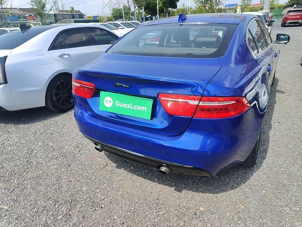 Jaguar XEL 2018, 138700 км, за 11084 USD
