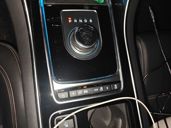 Jaguar XEL 2019, 181500 км, за 12178 USD - фото 11