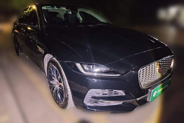Jaguar XEL 2020, 122600 км, за 12462 USD