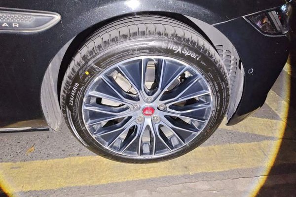 Jaguar XEL 2020, 122600 км, за 12462 USD - фото 8