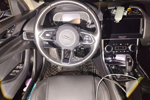 Jaguar XEL 2020, 122600 км, за 12462 USD - фото 11
