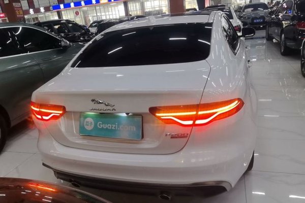 Jaguar XEL 2020, 80300 км, за 14170 USD - фото 7