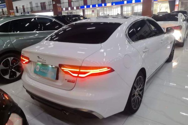 Jaguar XEL 2020, 80300 км, за 14170 USD - фото 8