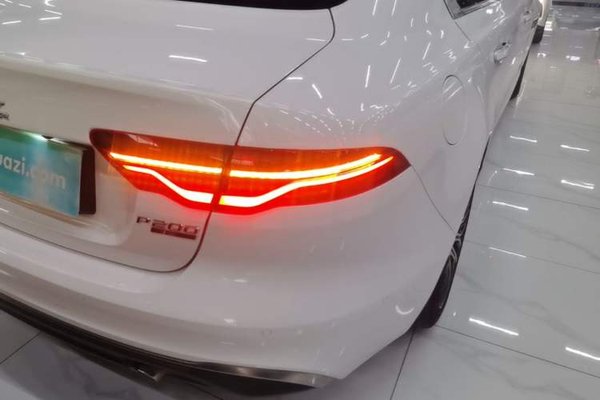 Jaguar XEL 2020, 80300 км, за 14170 USD - фото 11