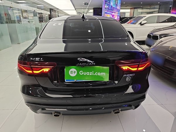 Jaguar XEL 2021, 43800 км, за 18460 USD