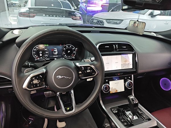 Jaguar XEL 2021, 43800 км, за 18460 USD - фото 13
