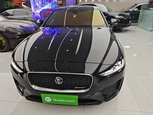 Jaguar XEL 2021, 43800 км, за 18460 USD