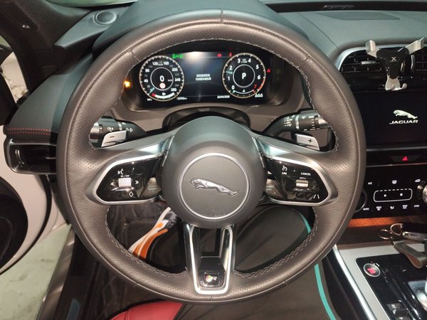 Jaguar XEL 2022, 23700 км, за 22536 USD - фото 18