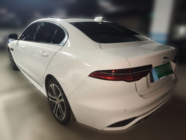 Jaguar XEL 2022, 23700 км, за 22536 USD
