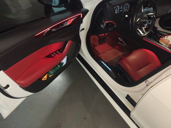 Jaguar XEL 2024, 20900 км, за 25108 USD - фото 18