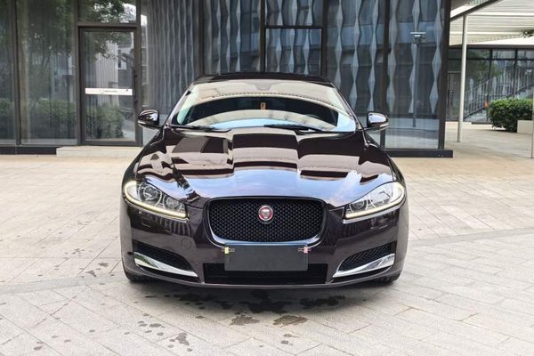 Jaguar XF 2014, 86300 км, за 10467 USD