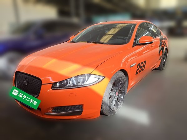 Jaguar XF · 2015 год