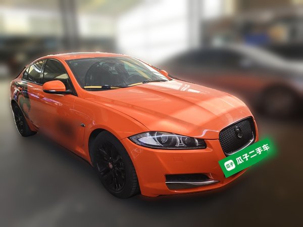 Jaguar XF 2015, 104400 км, за 7464 USD