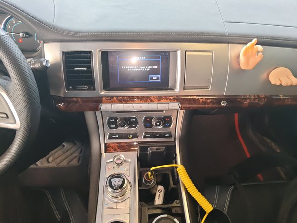 Jaguar XF 2015, 104400 км, за 7464 USD - фото 14