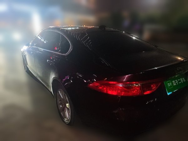 Jaguar XFL 2017, 125300 км, за 10609 USD