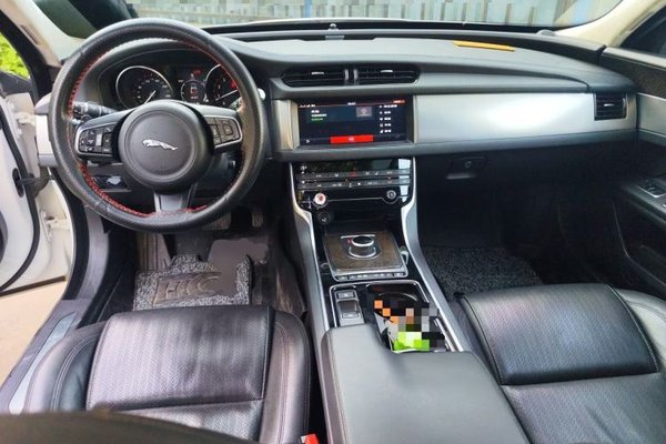 Jaguar XFL 2017, 75900 км, за 11140 USD - фото 9