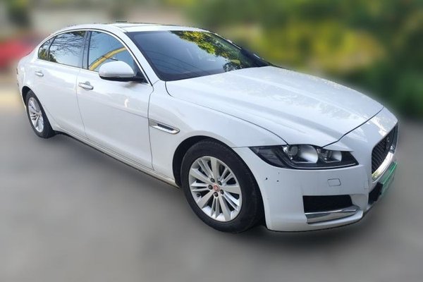 Jaguar XFL 2017, 75900 км, за 11140 USD