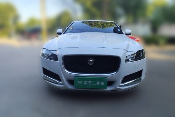 Jaguar XFL 2017, 75900 км, за 11140 USD