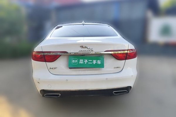 Jaguar XFL 2017, 75900 км, за 11140 USD