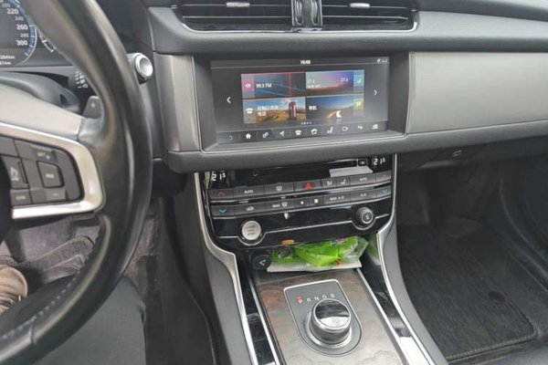 Jaguar XFL 2018, 107800 км, за 11732 USD - фото 14