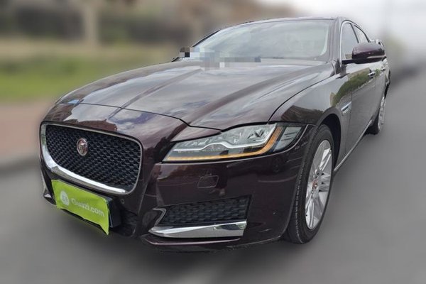Jaguar XFL · 2018 год