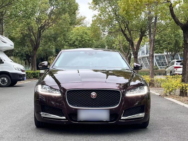 Jaguar XFL 2018 XFL 2.0T 250 PS Luxury Edition, 2018 года
