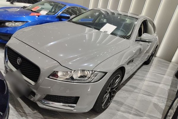 Jaguar XFL · 2018 год