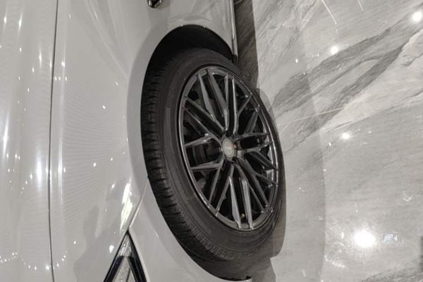 Jaguar XFL 2018, 120100 км, за 13572 USD - фото 8
