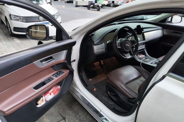 Jaguar XFL 2018, 73300 км, за 12970 USD - фото 17