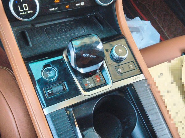 Jaguar XFL 2022, 42300 км, за 23658 USD - фото 15