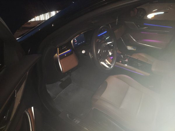 Jaguar XFL 2023, 28400 км, за 29258 USD - фото 12