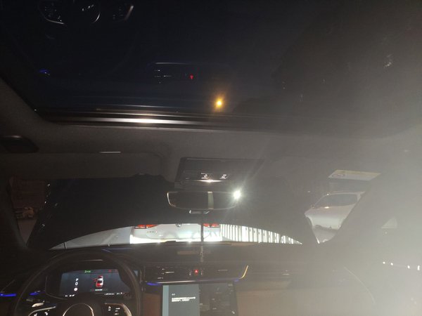 Jaguar XFL 2023, 28400 км, за 29258 USD - фото 17