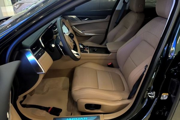 Jaguar XFL 2024, 100 км, за 35988 USD - фото 18