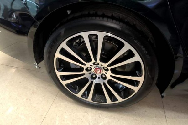Jaguar XFL 2024, 100 км, за 35988 USD - фото 10