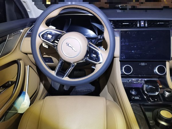 Jaguar XFL 2024, 18500 км, за 31326 USD - фото 14