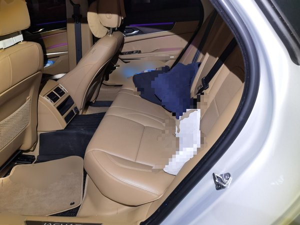 Jaguar XFL 2024, 18500 км, за 31326 USD - фото 11