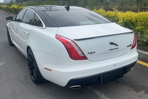 Jaguar XJ 2016, 107100 км, за 24112 USD - фото 13