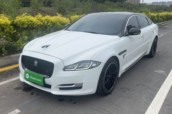 Jaguar XJ · 2016 год