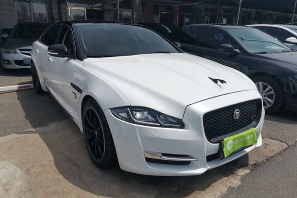 Jaguar XJ 2016, 107100 км, за 24112 USD