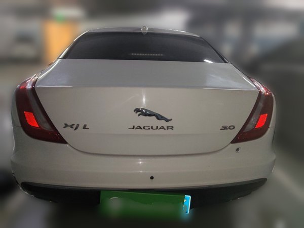 Jaguar XJ 2018, 83000 км, за 36529 USD