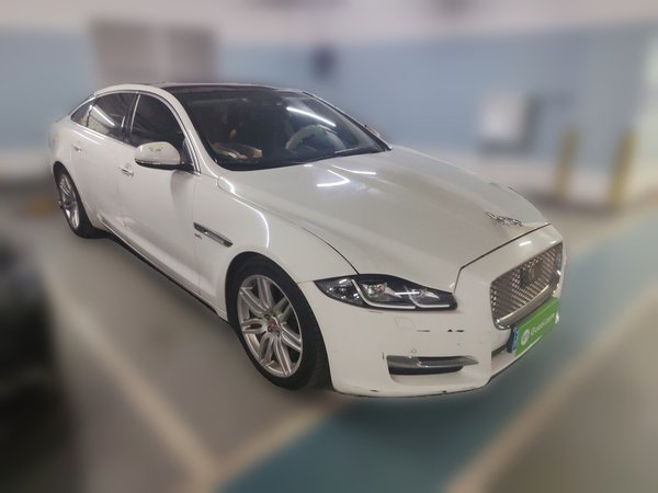 Jaguar XJ 2018, 83000 км, за 36529 USD