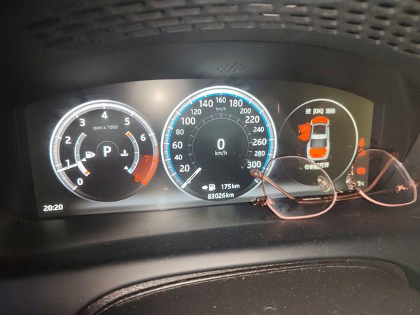 Jaguar XJ 2018, 83000 км, за 36529 USD - фото 12