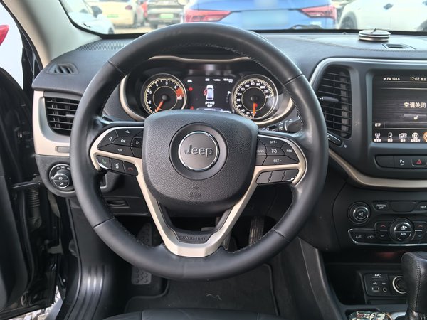 Jeep Cherokee 2016, 180700 км, за 6208 USD - фото 17
