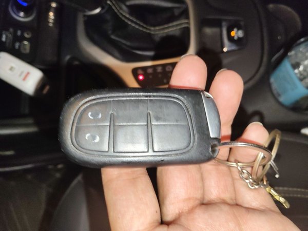 Jeep Cherokee 2016, 64600 км, за 6069 USD - фото 11