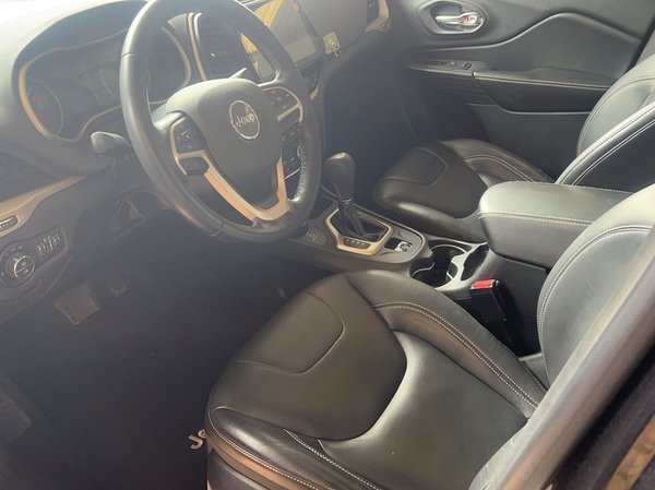 Jeep Cherokee 2016, 116200 км, за 7629 USD - фото 8