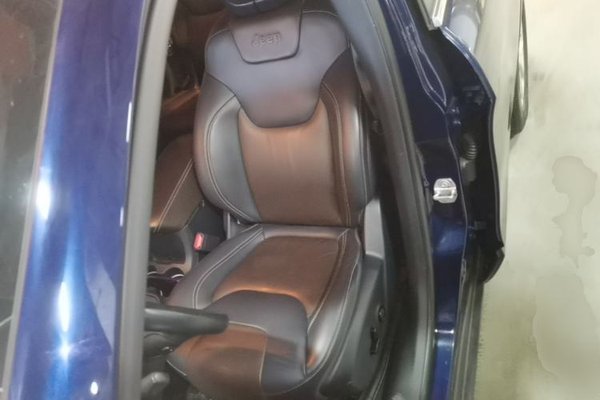 Jeep Cherokee 2016, 117800 км, за 6609 USD - фото 25