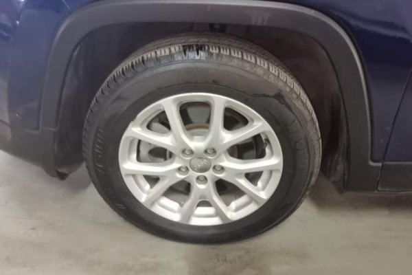 Jeep Cherokee 2016, 117800 км, за 6609 USD - фото 8