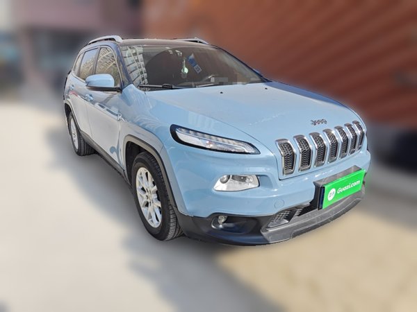 Jeep Cherokee 2016, 70000 км, за 6632 USD