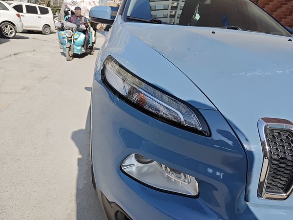 Jeep Cherokee 2016, 70000 км, за 6632 USD - фото 7