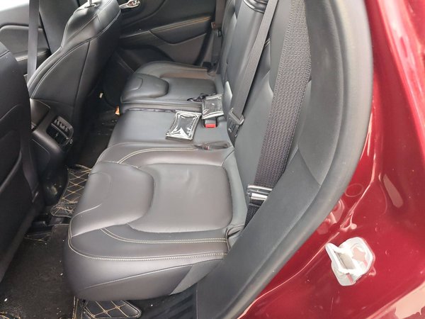 Jeep Cherokee 2016, 93000 км, за 6027 USD - фото 20